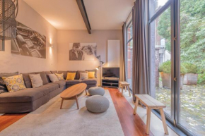 Lovely 2 bedrooms town house with courtyard